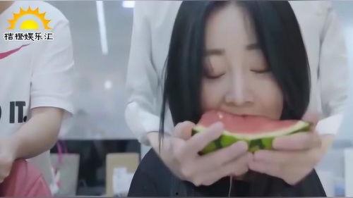 娱乐吃瓜酱小姐姐是谁呀,网络红人的魅力与影响力  第2张